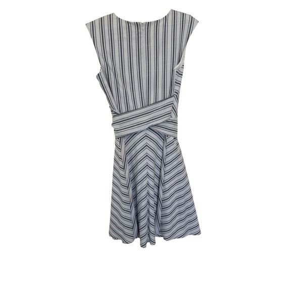 Lauren Ralph Lauren Striped Sleeveless Wrap Dress Size 12 - Picture 4 of 6